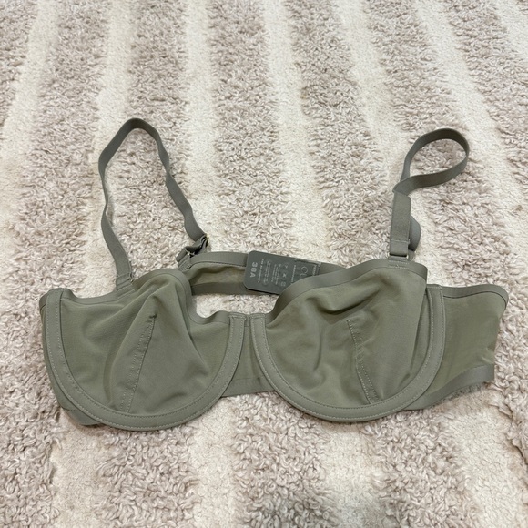 CUUP Balconette mesh bra olive green sage sheer adjustable underwire - Picture 1 of 5